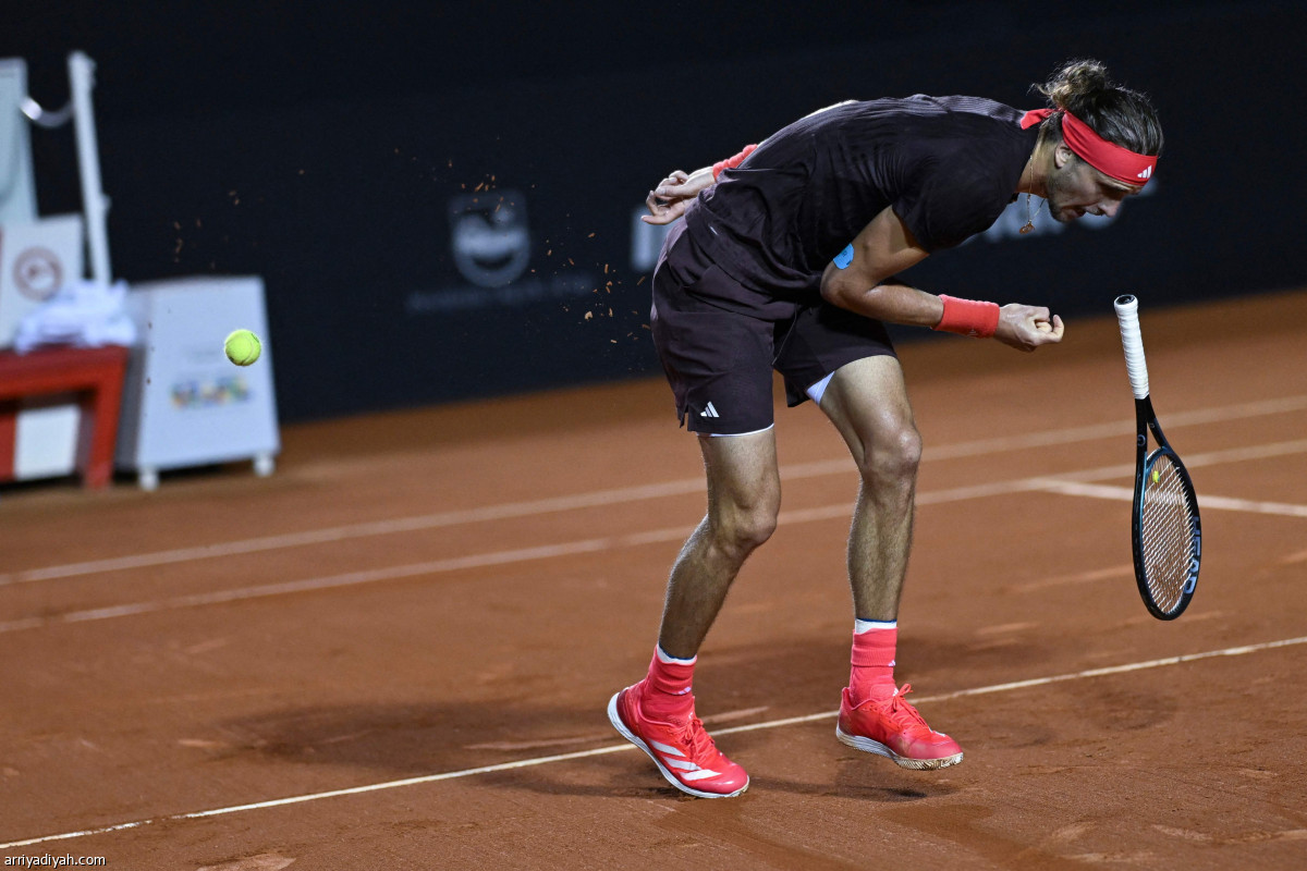 المصنف الأول ينتصر