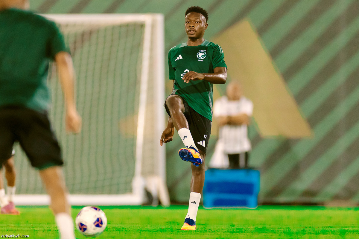 الأخضر ينتعش