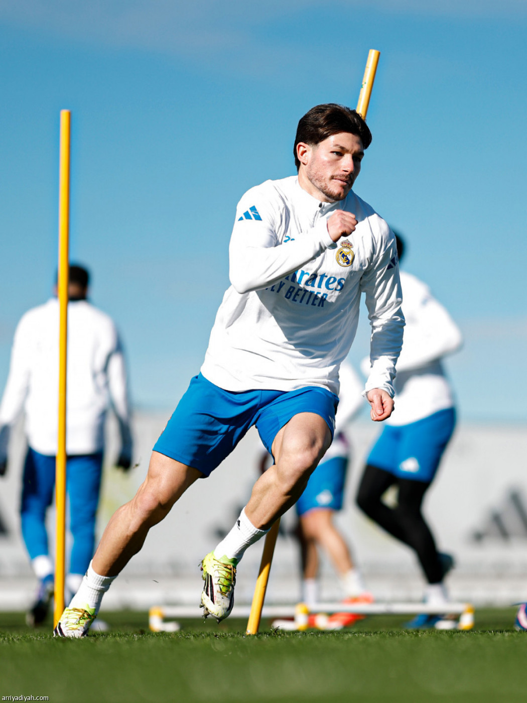 الريال يستعد