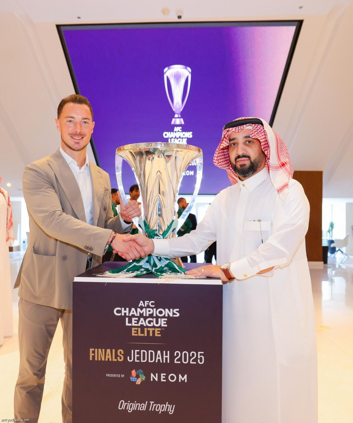 وزير الرياضة يستقبل الأبطال