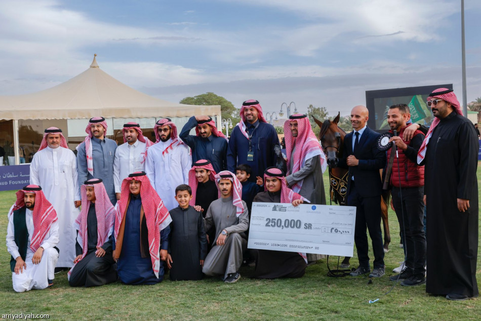 «أكواتور» يتوج بذهبية المهرجان العربي