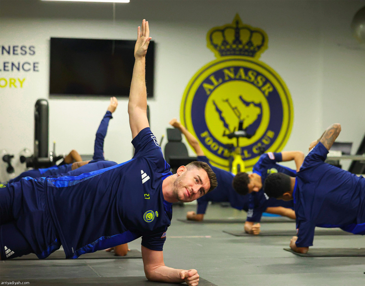 «الأصفر» عاد