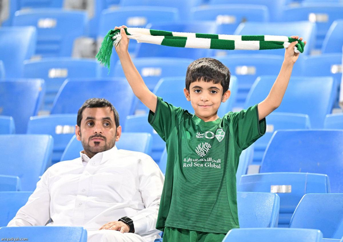 النقاط الثلاث أهلاوية