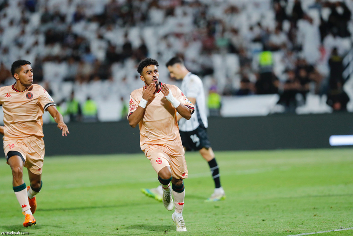 الخلود.. فوز خارج الأرض