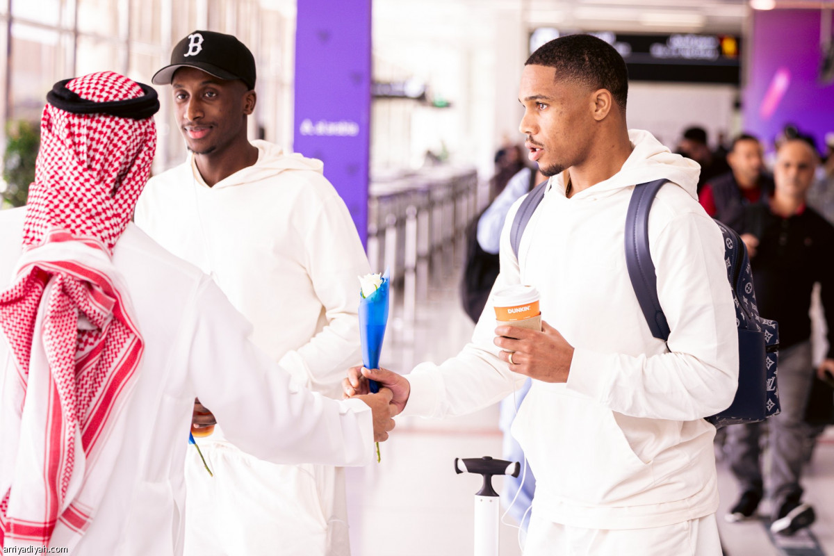 الورد يستقبل السد